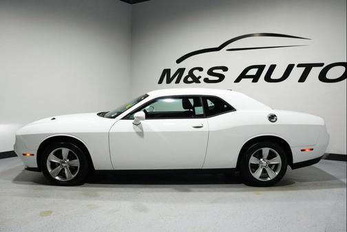 2015 Dodge Challenger SXT