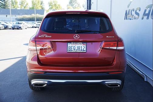2018 Mercedes-Benz GLC 300 4MATIC