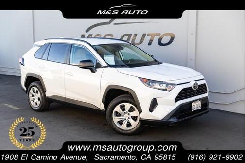 2021 Toyota RAV4 LE
