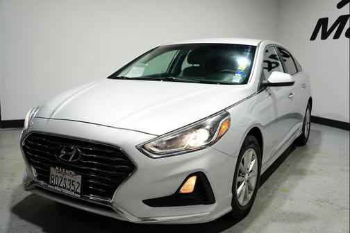 2019 Hyundai SONATA SE