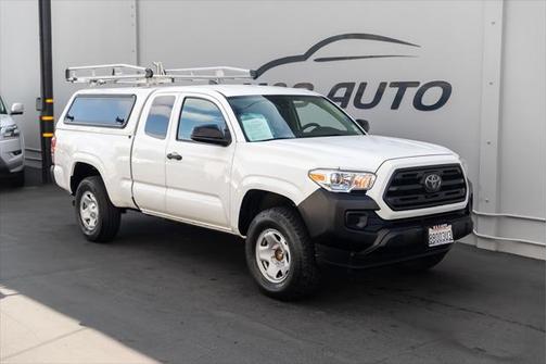 2019 Toyota Tacoma SR