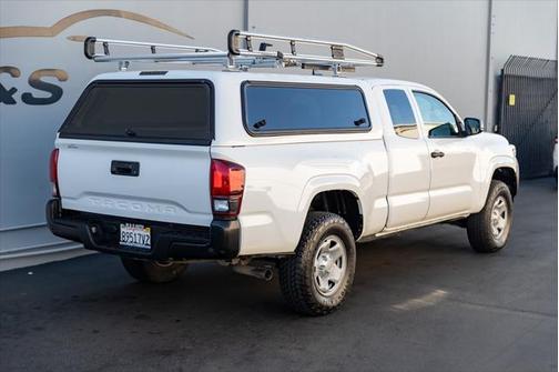 2019 Toyota Tacoma SR