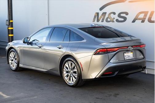2023 Toyota Mirai Base