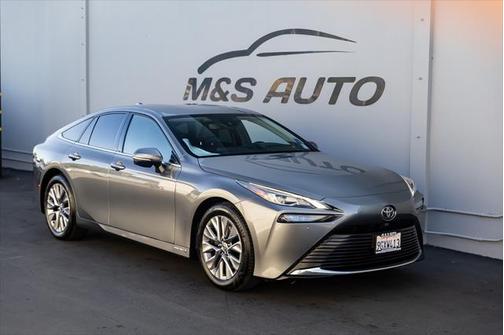 2023 Toyota Mirai Base