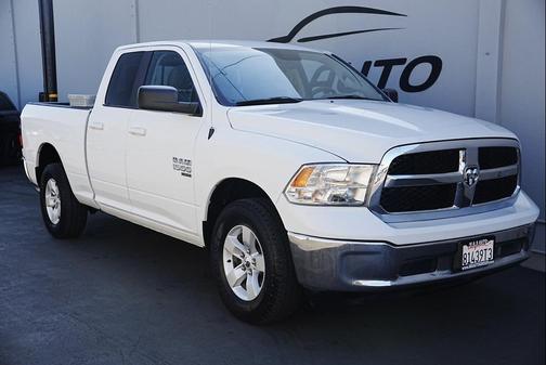 2019 RAM 1500 SLT