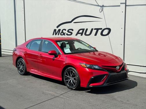 2021 Toyota Camry SE