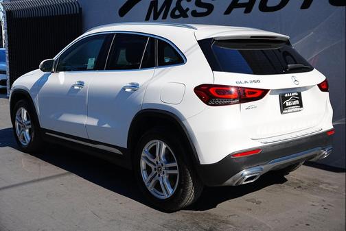 2022 Mercedes-Benz GLA 250 Base
