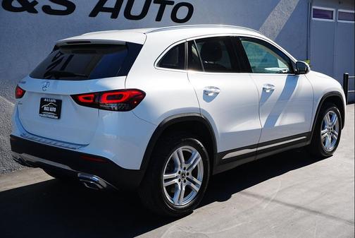 2022 Mercedes-Benz GLA 250 Base