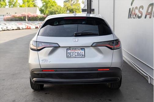 2023 Honda HR-V LX
