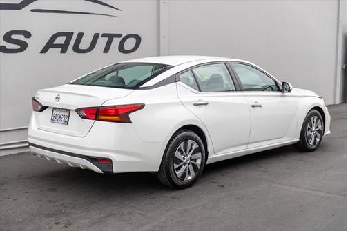 2020 Nissan Altima S FWD