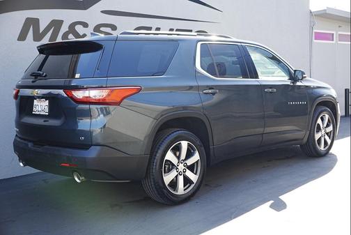 2020 Chevrolet Traverse LT Leather