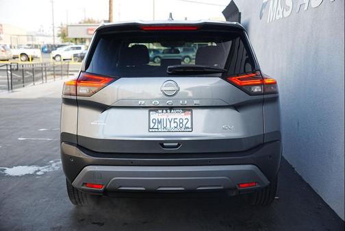 2022 Nissan Rogue SV