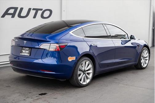 2019 Tesla Model 3 Standard Range Plus