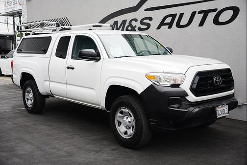 2020 Toyota Tacoma SR