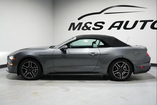 2022 Ford Mustang EcoBoost Premium