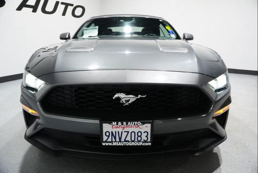 2022 Ford Mustang EcoBoost Premium