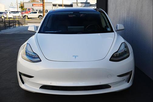 2018 Tesla Model 3 Long Range