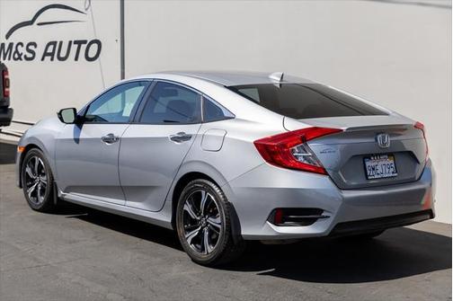 2017 Honda Civic Touring