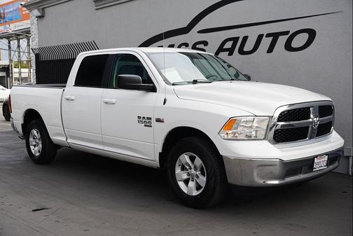 2020 RAM 1500 Classic SLT