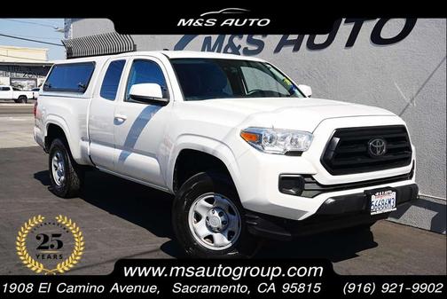 2022 Toyota Tacoma SR