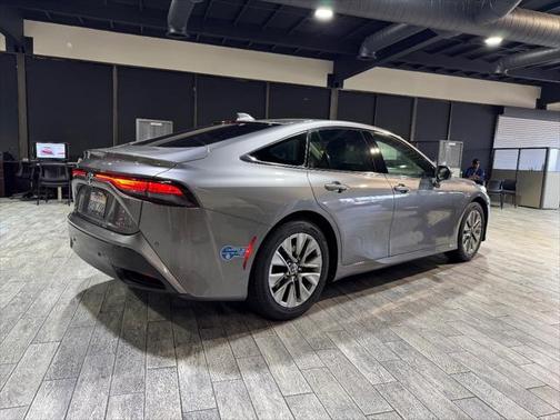 2021 Toyota Mirai Base