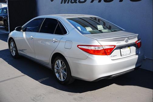 2015 Toyota Camry SE