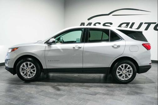 Silver Ice Metallic 2020 Chevrolet Equinox 1LT