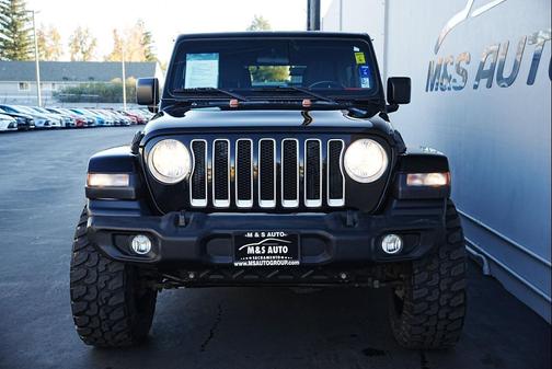 2020 Jeep Wrangler Unlimited Sahara