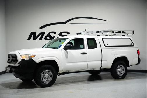 2018 Toyota Tacoma SR