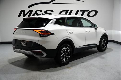 2024 Kia Sportage LX