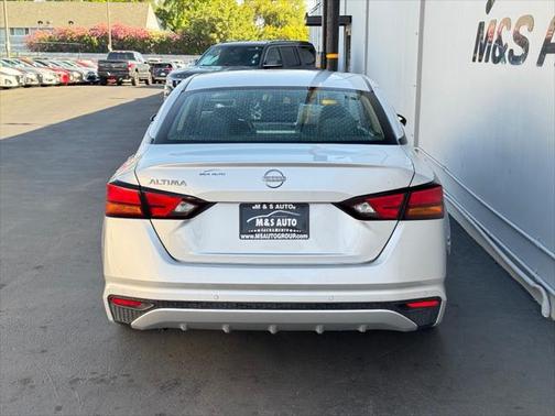 2024 Nissan Altima S FWD