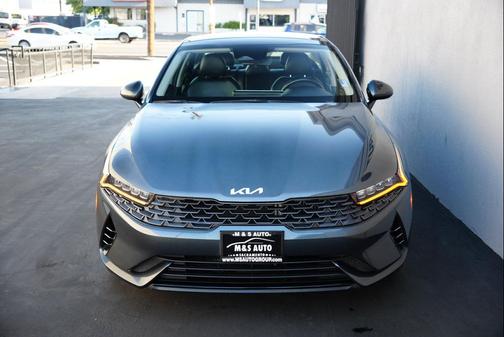 2022 Kia K5 EX