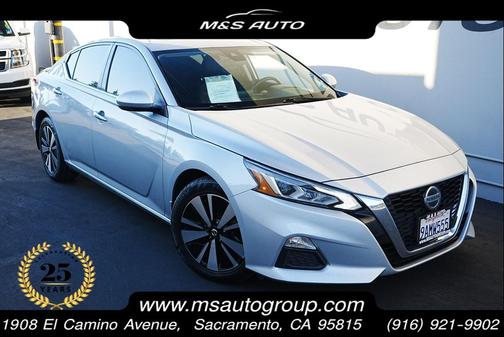 2022 Nissan Altima 2.5 SV