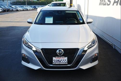2022 Nissan Altima 2.5 SV