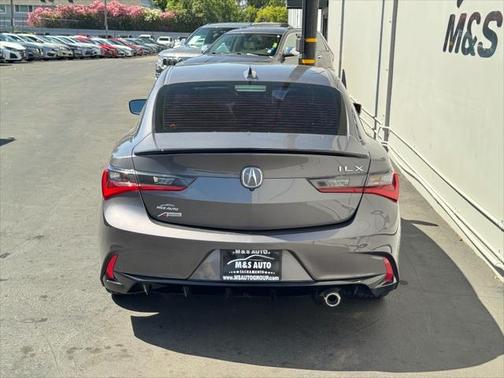 2019 Acura ILX Premium & A-SPEC Packages
