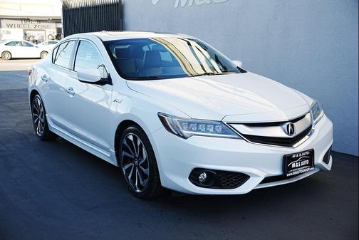 2018 Acura ILX Premium & A-SPEC Packages