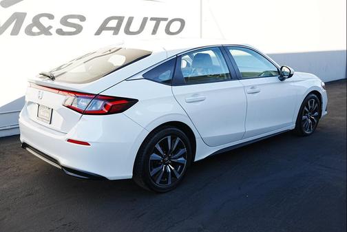 2024 Honda Civic EX-L