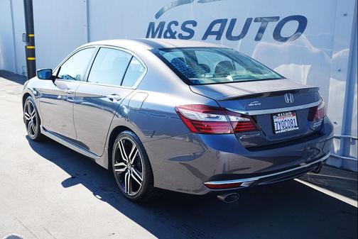 2017 Honda Accord Sport SE