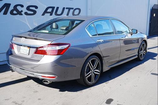 2017 Honda Accord Sport SE