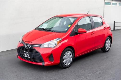 2015 Toyota Yaris L