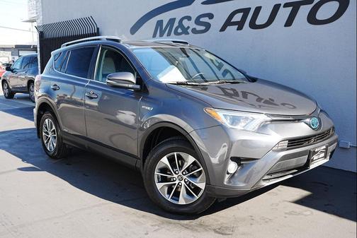 2018 Toyota RAV4 Hybrid XLE