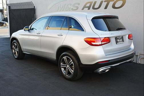 2016 Mercedes-Benz GLC 300 Base