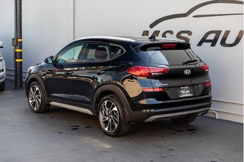 2020 Hyundai TUCSON Sport