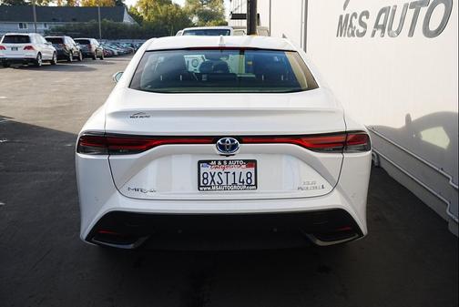 2021 Toyota Mirai Base