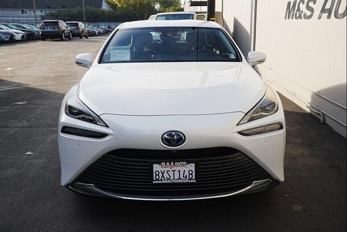 2021 Toyota Mirai Base