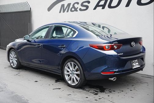 2025 Mazda Mazda3 FWD w/Preferred Package