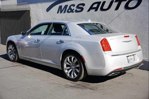 2020 Chrysler 300 Limited