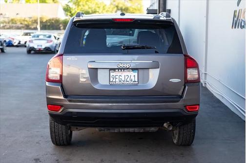2016 Jeep Compass Latitude