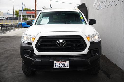 2022 Toyota Tacoma SR