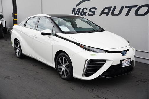 2019 Toyota Mirai Base